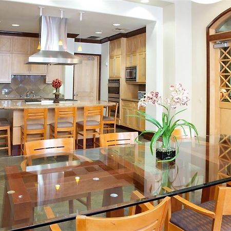 Oakwood At Regents La Jolla Hotel Bagian luar foto
