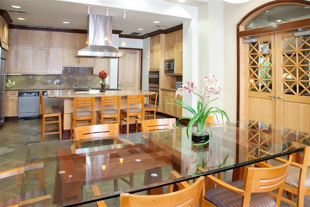 Oakwood At Regents La Jolla Hotel Bagian luar foto